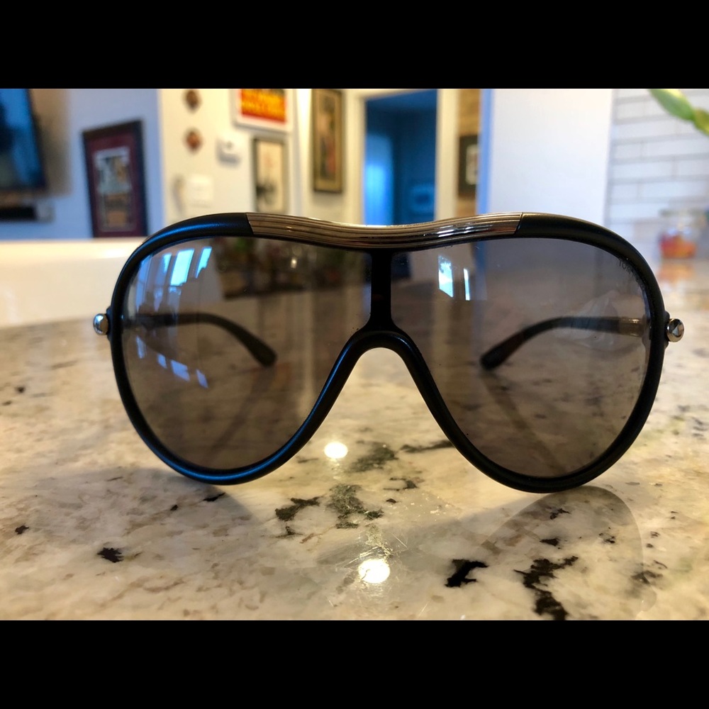 Tom Ford shades